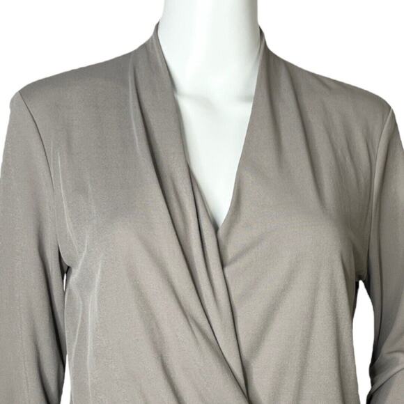 MM LaFleur Shirt‎ Womens Small Deneuve Top Gray Rain Cloud Neutral Minimalist - Picture 4 of 6